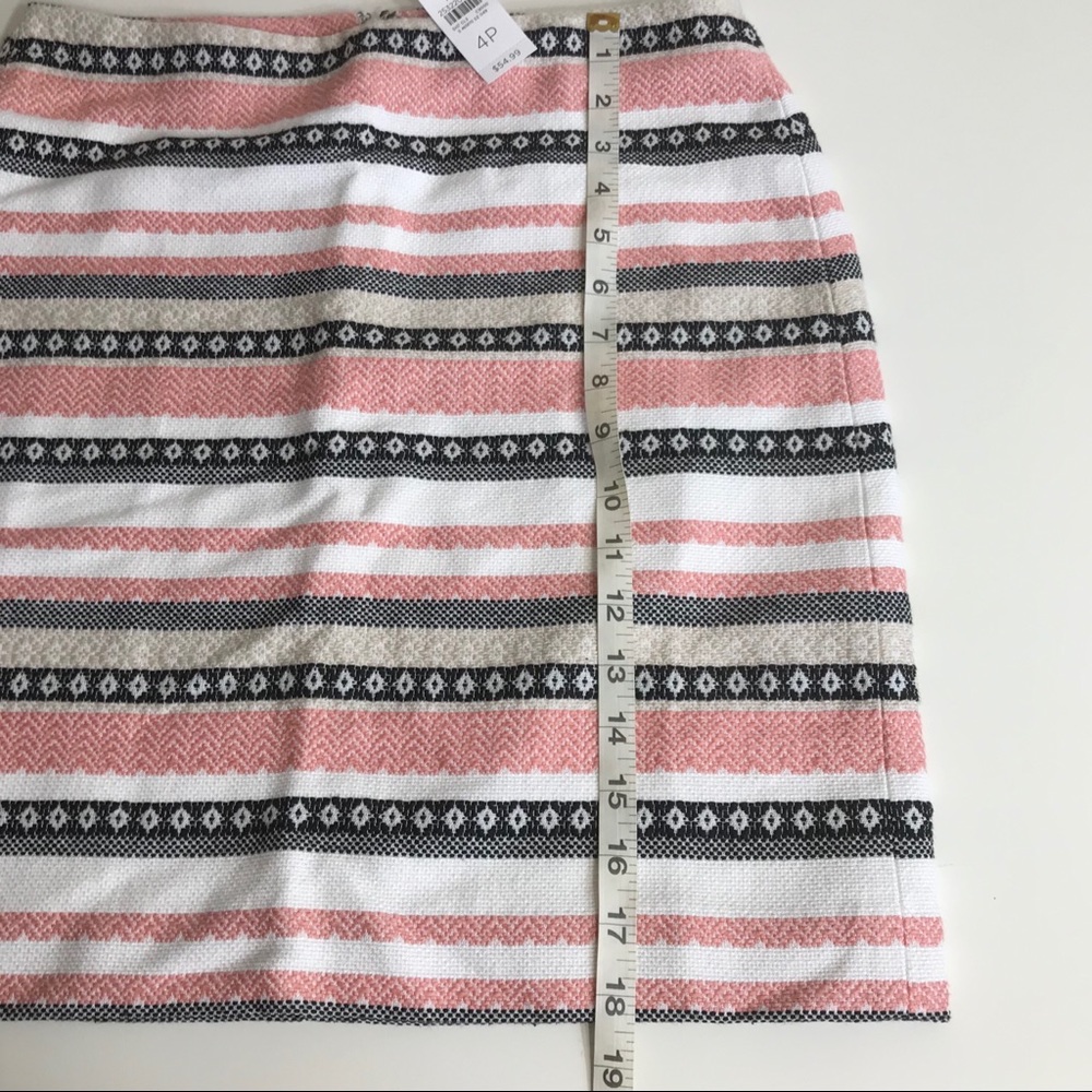 LOFT Petite Striped Tweed Mini Skirt Sz 4P - Picture 7 of 7